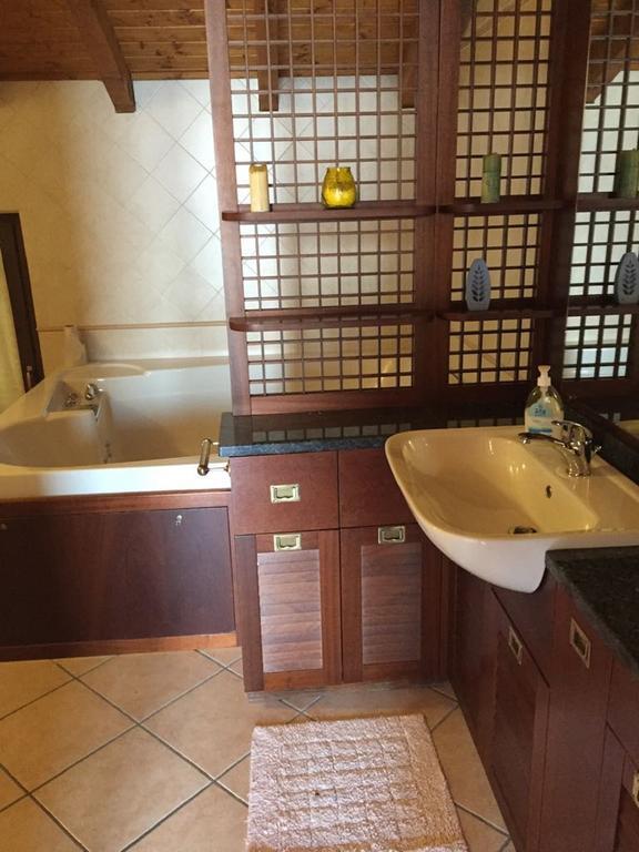 Ferienwohnung Apartment Laveno-Mombello Exteriör bild